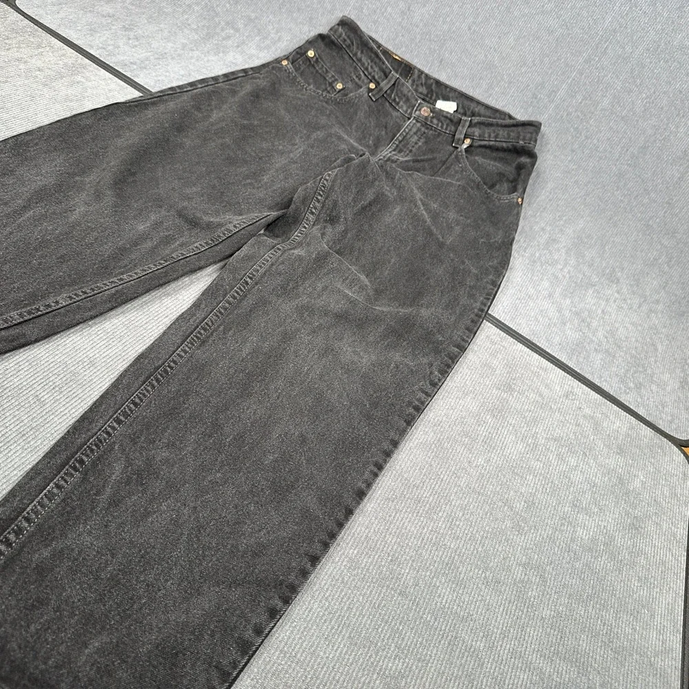 Vintage Levis 560 Loose Fit Tapered Leg Black Jeans Mens 33x30 Made in USA